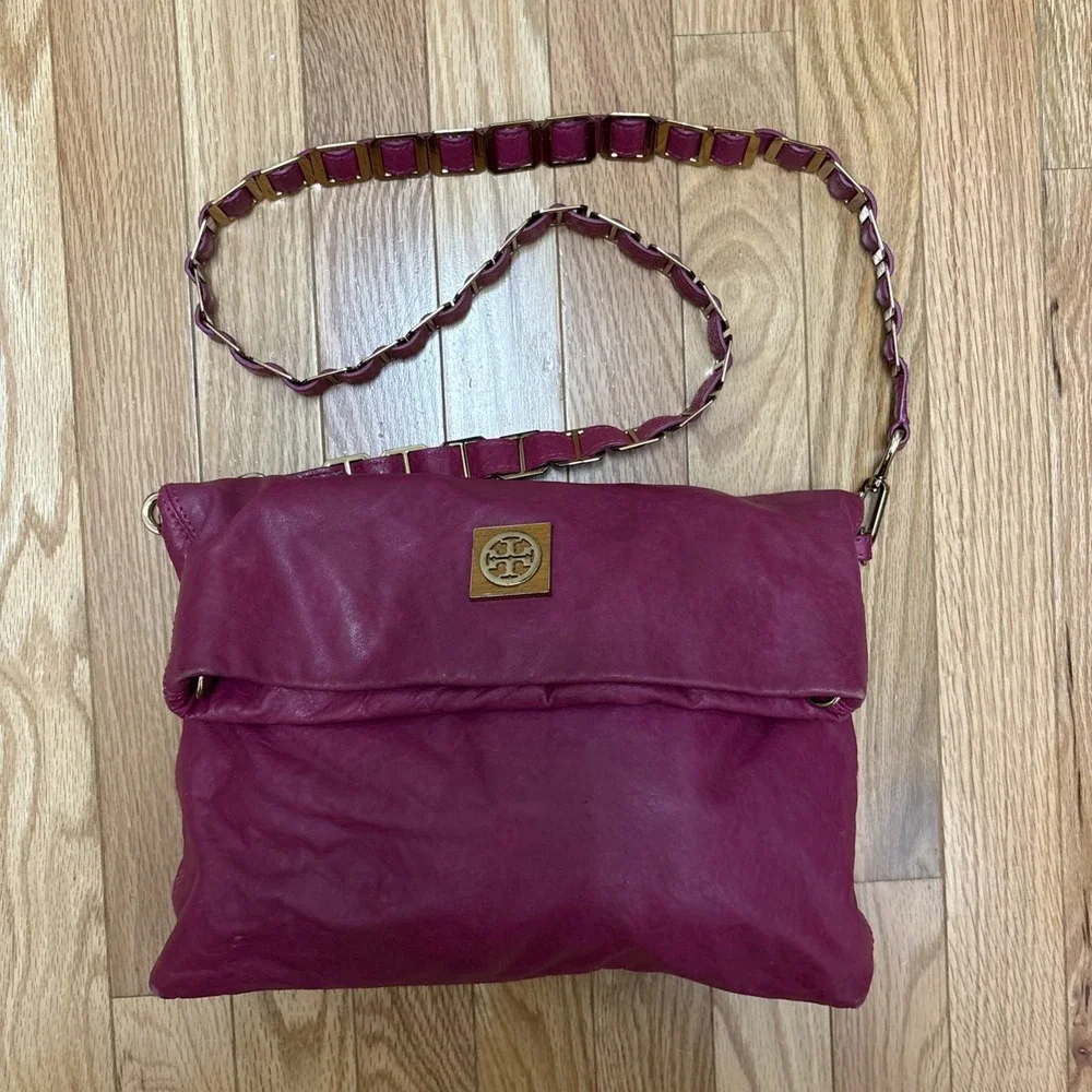 Tory Burch Louiisa Fushia Slouchy Leather Convertible Crossbody Hobo Bag